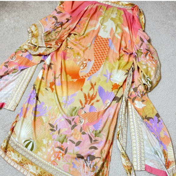 Spell And The Gypsy Madison Mermaid Maxi Robe Kimono Seashell Mermaid Motif S/M - Picture 8 of 15